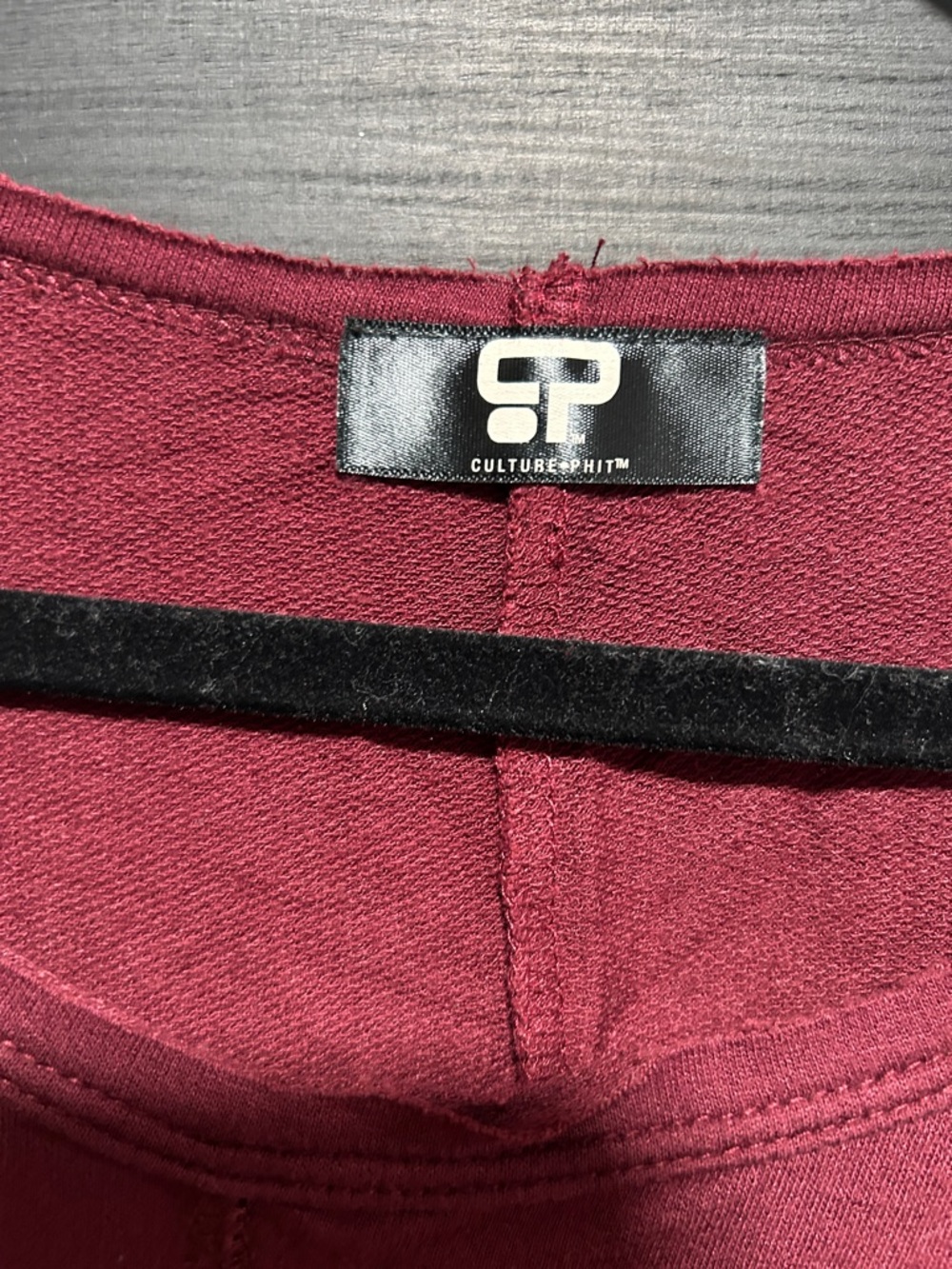 Cold-Shoulder Tunic Top in Raspberry Pink - Picture 2 of 3